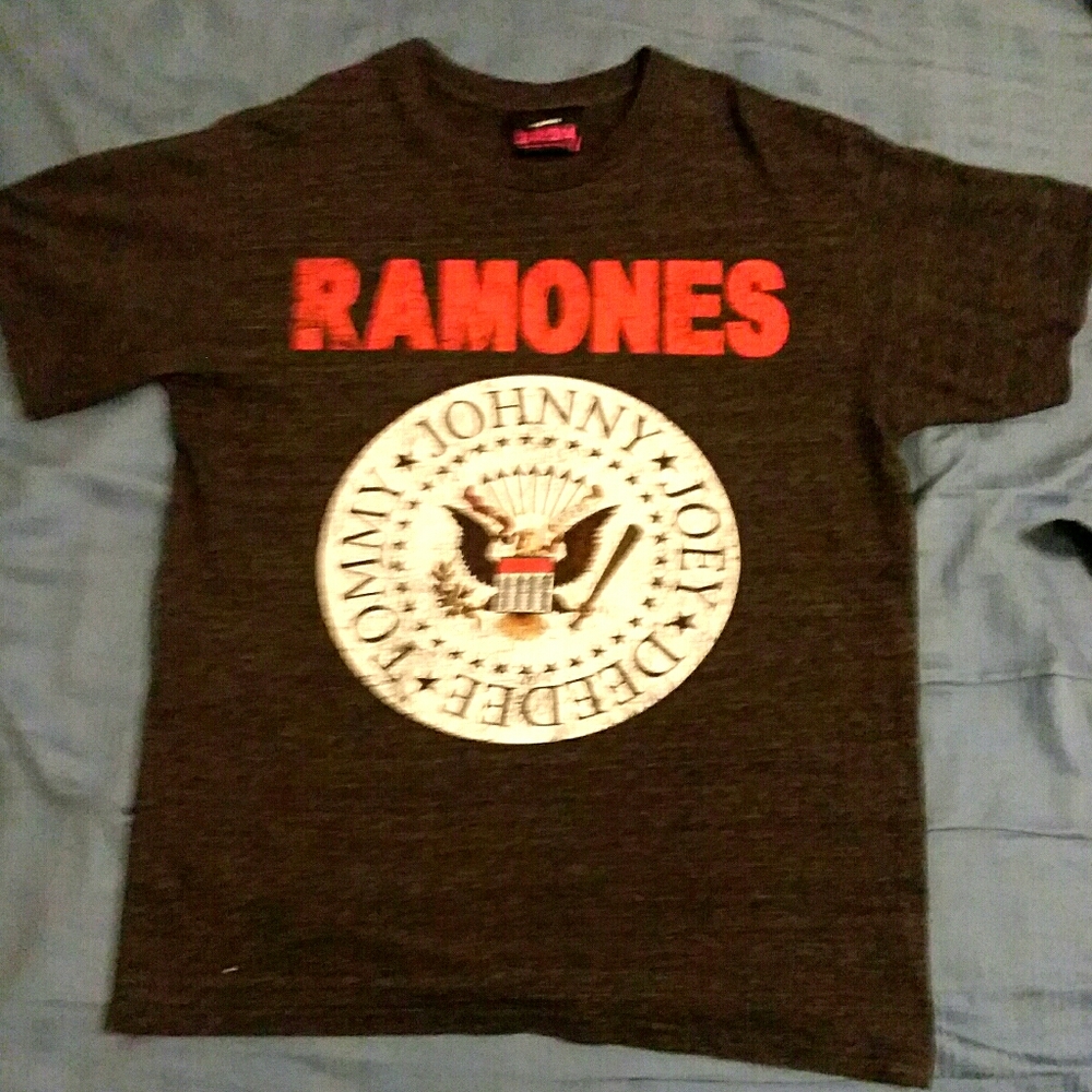 Ramones shirt